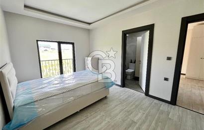 HAVAALANI YAKINI 4+1 SATILIK VİLLA