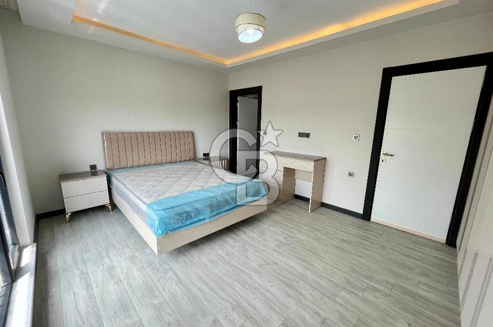 HAVAALANI YAKINI 4+1 SATILIK VİLLA