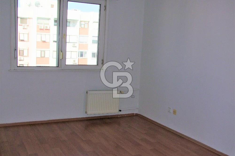 Mavişehir 1. Etap Selçuk 7 Sitesi Kiralık Büyük 2+1 135 M² Daire