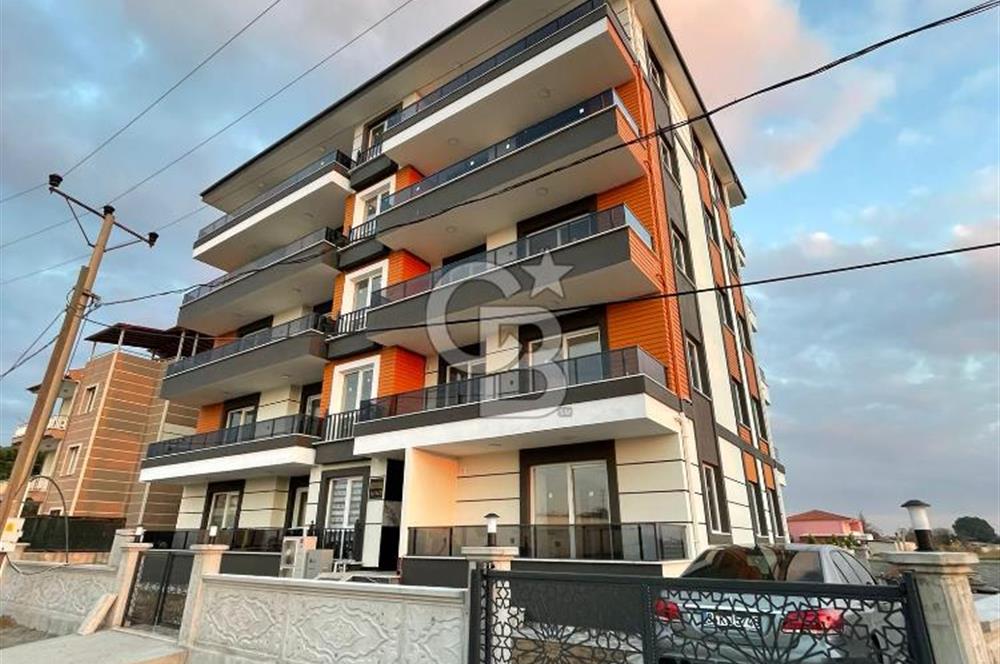 AYVALIK ALTINOVA'DA SATILIK YENİ BİNA DA ASANSÖRLÜ LÜKS DAİRE