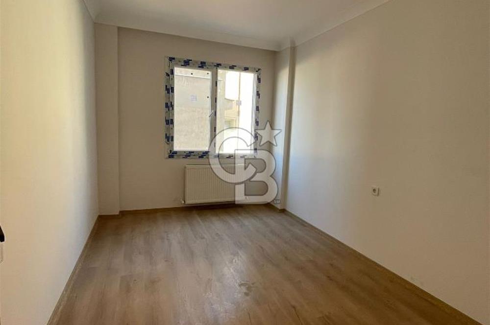 AYVALIK ALTINOVA'DA SATILIK YENİ BİNA DA ASANSÖRLÜ LÜKS DAİRE
