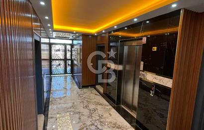 AYVALIK ALTINOVA'DA SATILIK YENİ BİNA DA ASANSÖRLÜ LÜKS DAİRE