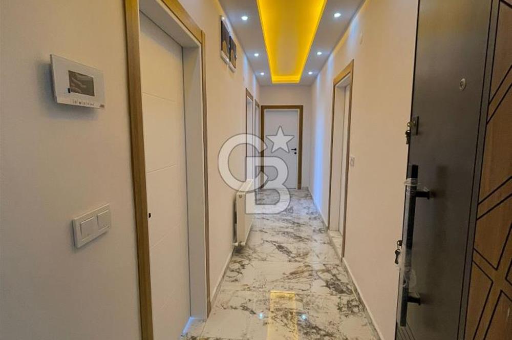AYVALIK ALTINOVA'DA SATILIK YENİ BİNA DA ASANSÖRLÜ LÜKS DAİRE