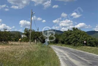 Evciler köyünde köye yakın %35 imarlı arsa