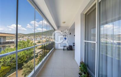 YENİFOÇA SİTE İÇİNDE HAVUZLU 2+1 SATILIK DAİRE