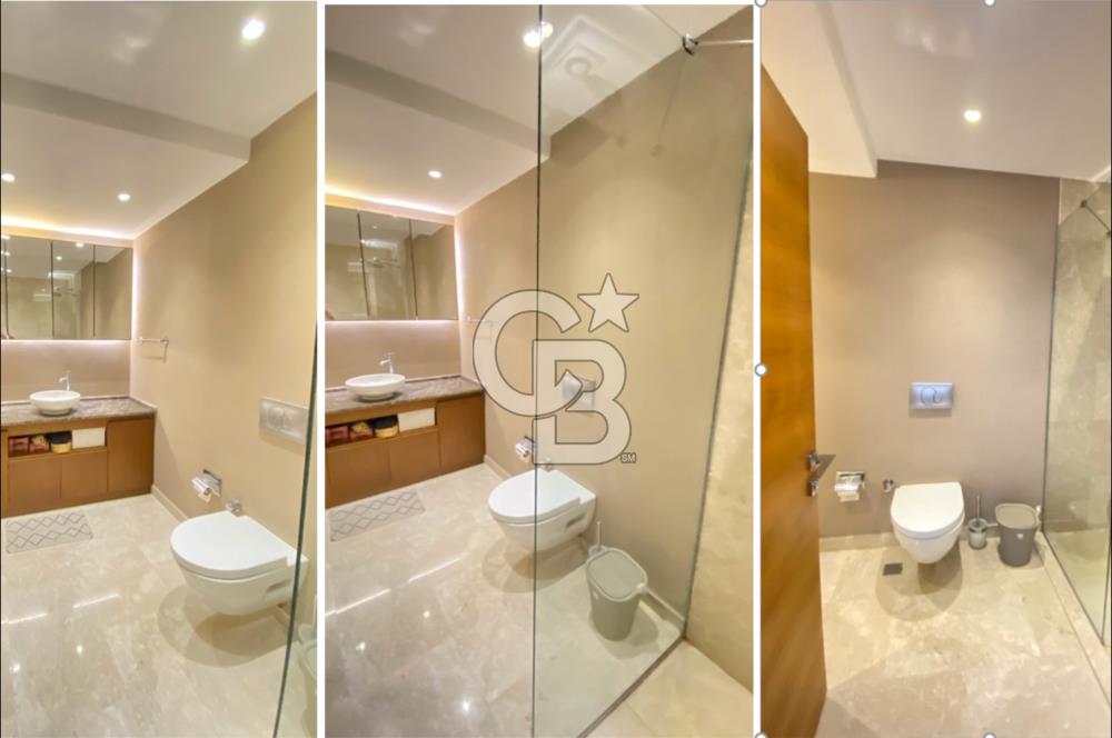 Bodrum Merkezde Müstakil Satılık Tripleks Havuzlu Villa