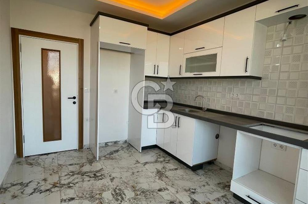 AYVALIK ALTINOVA'DA SATILIK YENİ BİNA DA ASANSÖRLÜ LÜKS DAİRE