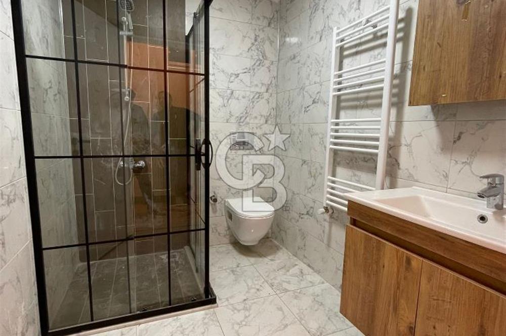 AYVALIK ALTINOVA'DA SATILIK YENİ BİNA DA ASANSÖRLÜ LÜKS DAİRE