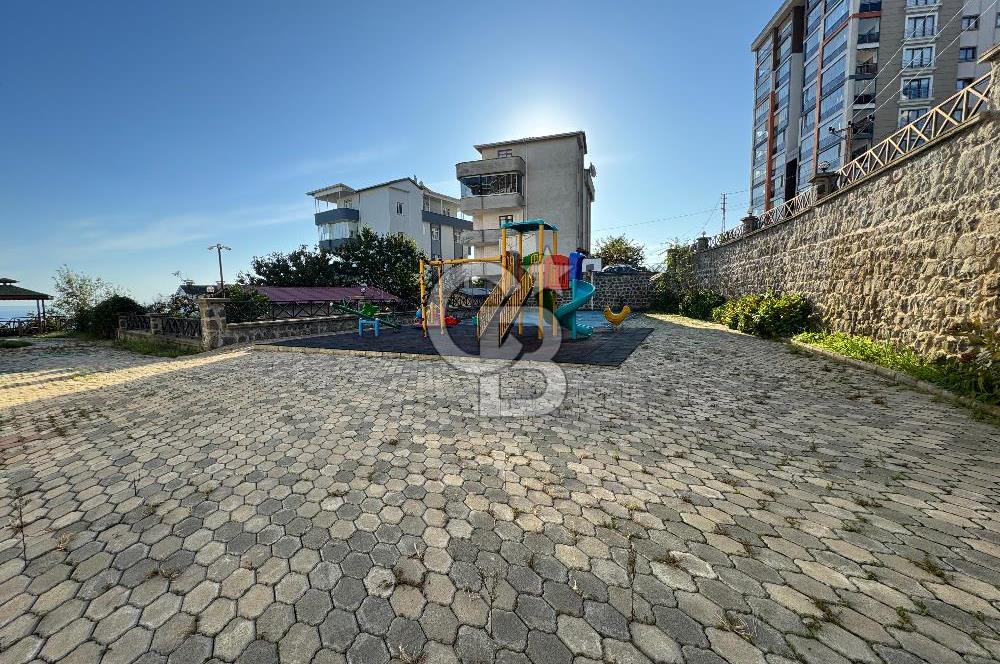 TRABZON YALINCAK ERGAN EVLERİNDE SATILIK 3+1 DAİRE