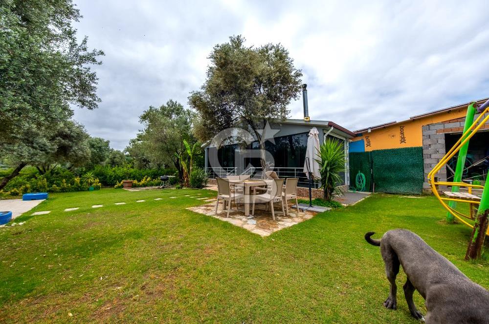 URLA ÖZBEK MAH. 2186 M2 İÇERİSİNDE TAM MÜSTAKİL EV