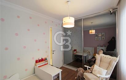 Alsancak'ta, Özel Mimari Tasarım, 4+1, 173 m², Satılık Daire