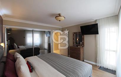 Alsancak'ta, Özel Mimari Tasarım, 4+1, 173 m², Satılık Daire