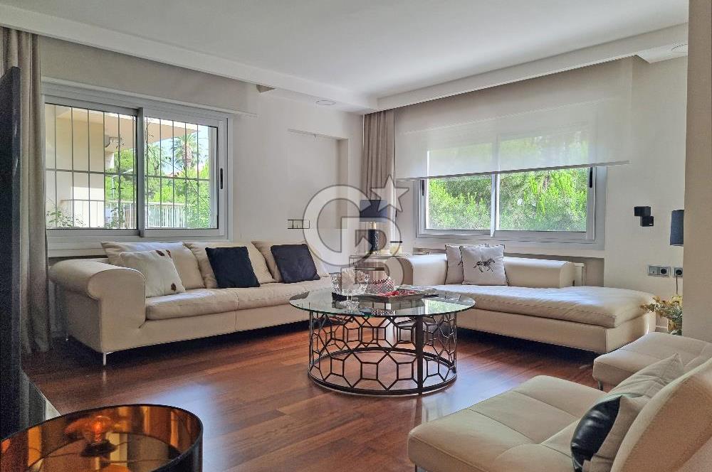 Mükemmel bir konumda, Özel Mimari Tasarım, Eşyalı, Kiralık Daire