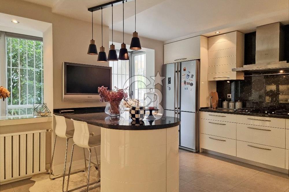 Mükemmel bir konumda, Özel Mimari Tasarım, Eşyalı, Kiralık Daire