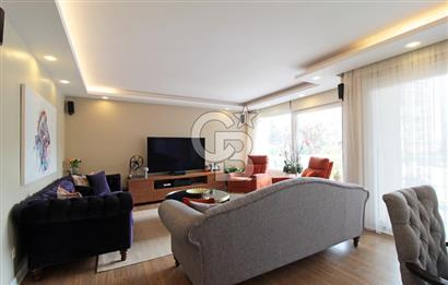 Alsancak'ta, Özel Mimari Tasarım, 4+1, 173 m², Satılık Daire
