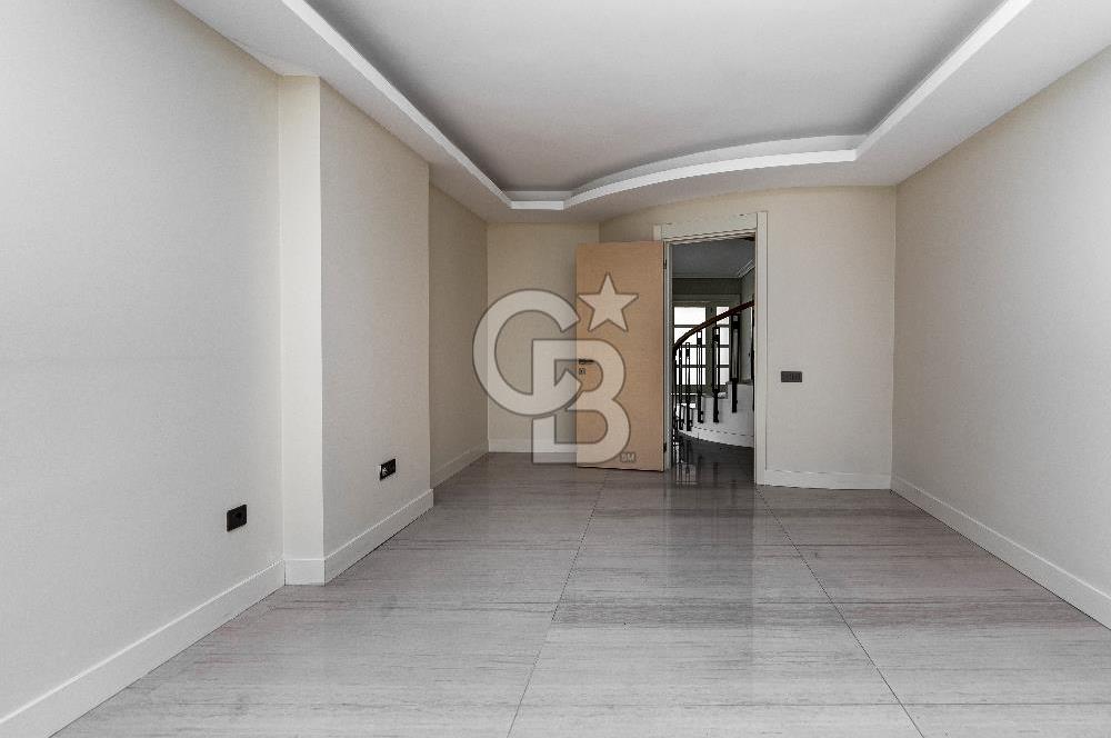 SİNPAŞ BOĞAZTEPE - ÖZEL HAVUZLU, TERASLI + BAHÇELİ, 330m2 5+1