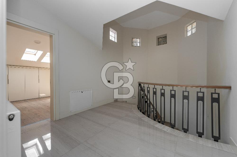 SİNPAŞ BOĞAZTEPE - ÖZEL HAVUZLU, TERASLI + BAHÇELİ, 330m2 5+1