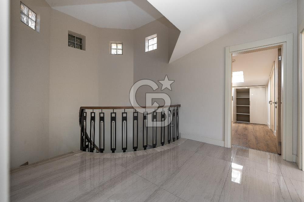 SİNPAŞ BOĞAZTEPE - ÖZEL HAVUZLU, TERASLI + BAHÇELİ, 330m2 5+1