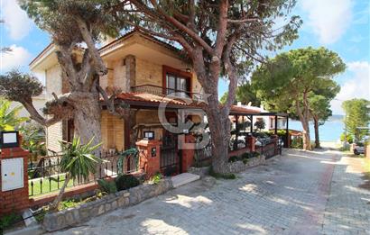 Muhteşem bir koyda, Özel Mimari Tasarım, 7+2, Satılık lüks Villa