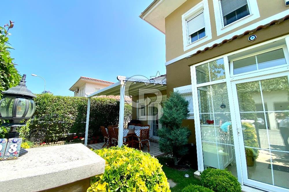 ARDIÇLI GÖL EVLERİ SATILIK 6+2 FULL TADİLATLI TRİPLEKS VİLLA