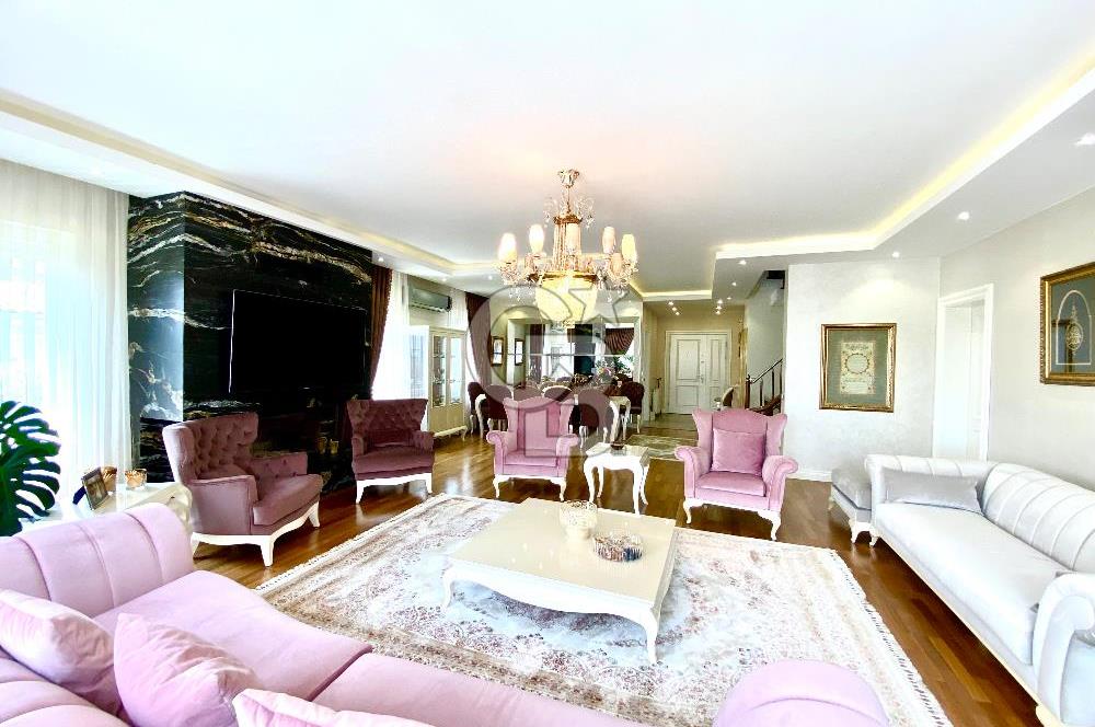ARDIÇLI GÖL EVLERİ SATILIK 6+2 FULL TADİLATLI TRİPLEKS VİLLA