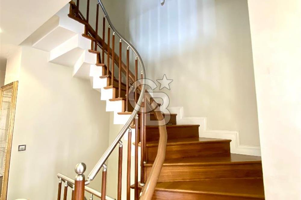 ARDIÇLI GÖL EVLERİ SATILIK 6+2 FULL TADİLATLI TRİPLEKS VİLLA