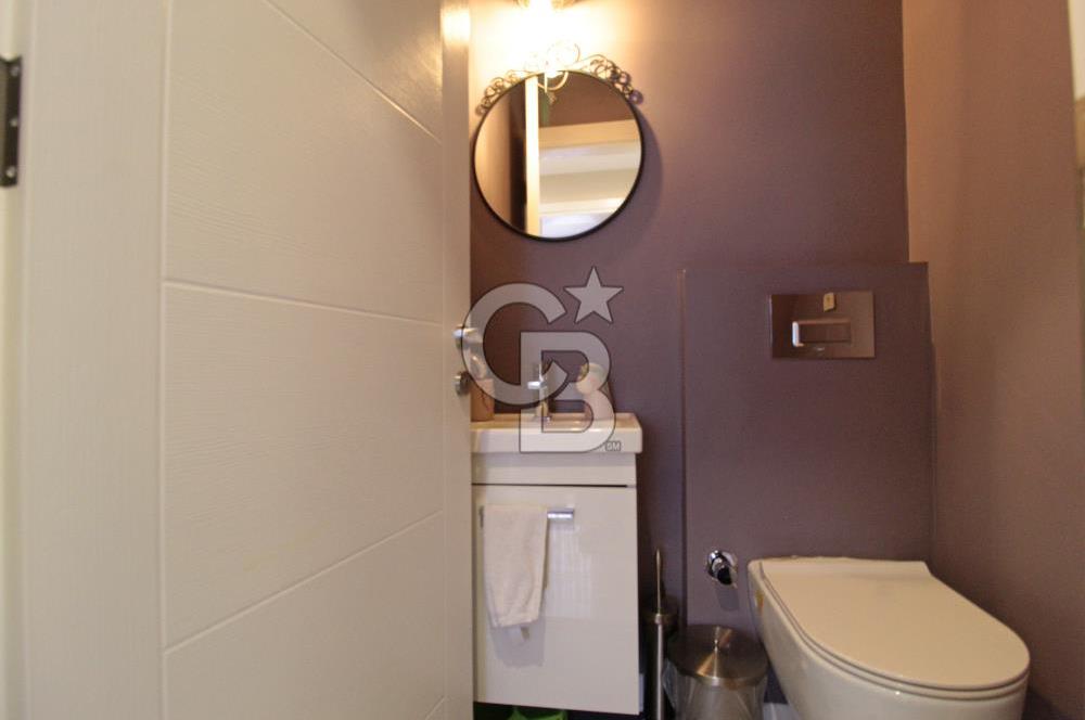 Alsancak'ta, Özel Mimari Tasarım, 4+1, 173 m², Satılık Daire
