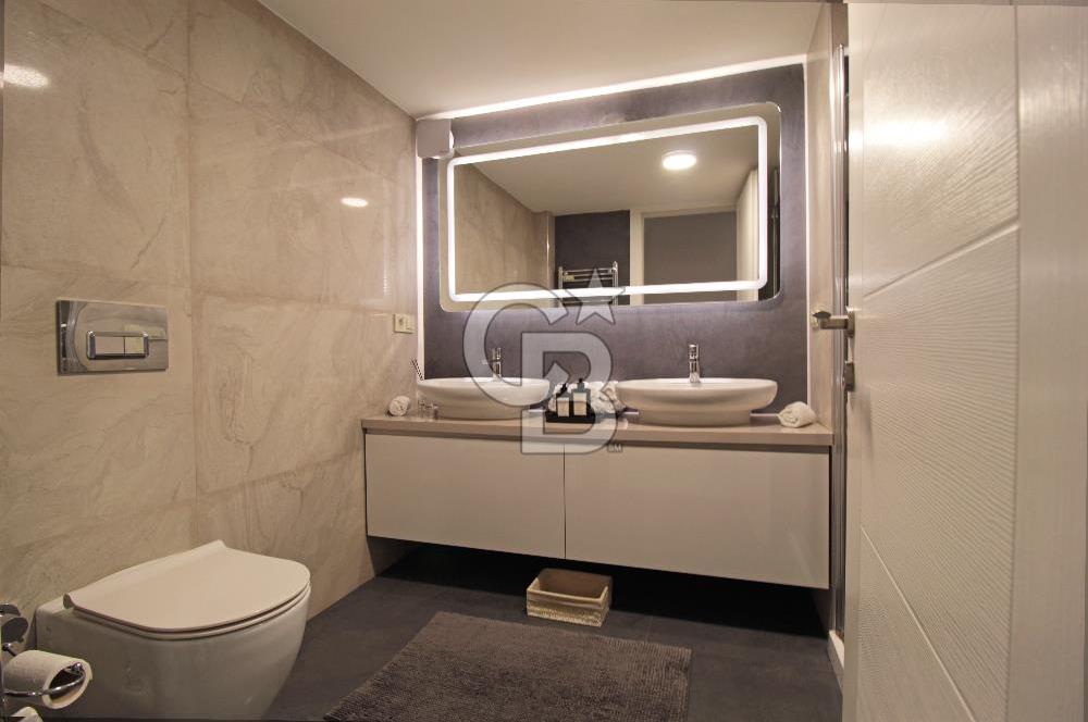 Alsancak'ta, Özel Mimari Tasarım, 4+1, 173 m², Satılık Daire