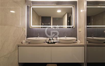 Alsancak'ta, Özel Mimari Tasarım, 4+1, 173 m², Satılık Daire