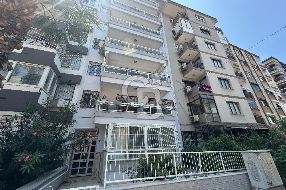 İZMİR HATAY'DA YEŞİLYURT HASTANESİ YAKINI 3+1 SATILIK DAİRE