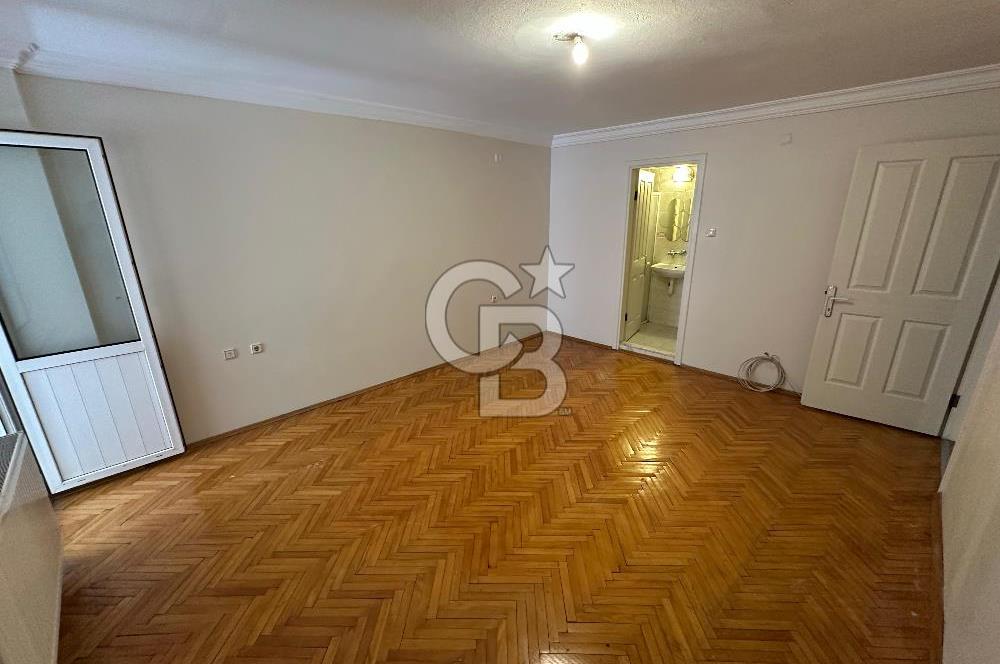 İZMİR HATAY'DA YEŞİLYURT HASTANESİ YAKINI 3+1 SATILIK DAİRE