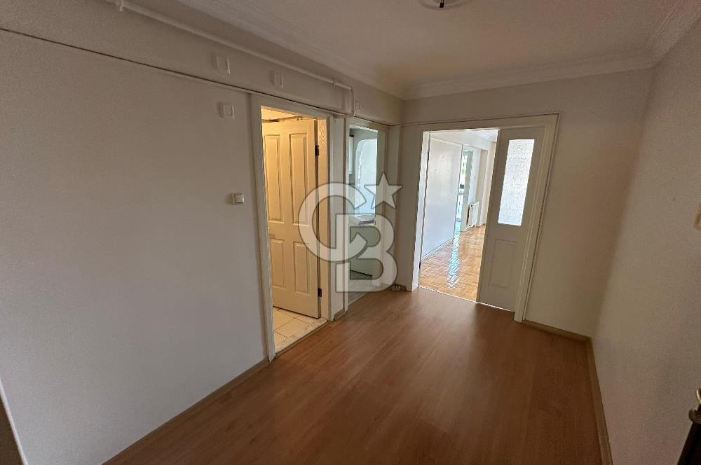 İZMİR HATAY'DA YEŞİLYURT HASTANESİ YAKINI 3+1 SATILIK DAİRE