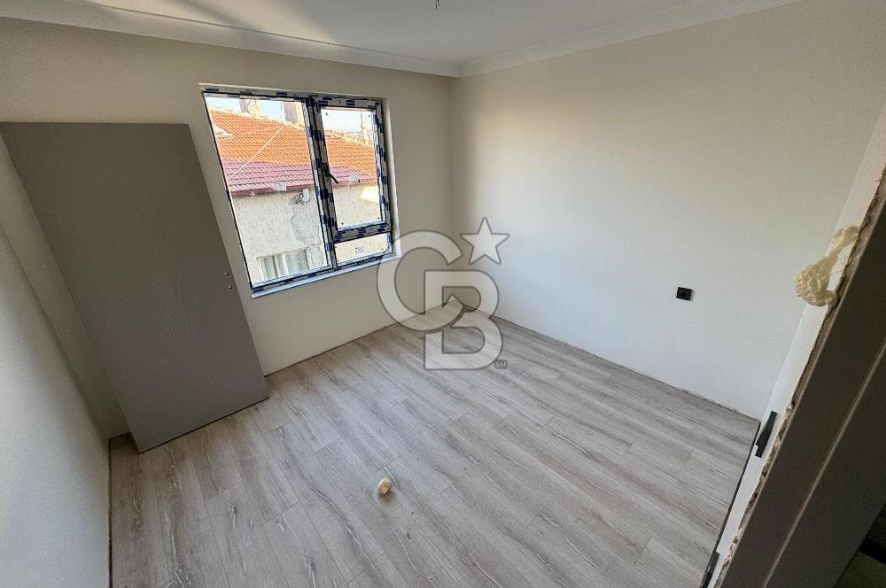 Kızılay Ziya Gökalp Caddesi Üzerinde Satılık 3+1 Köşe Dubleks