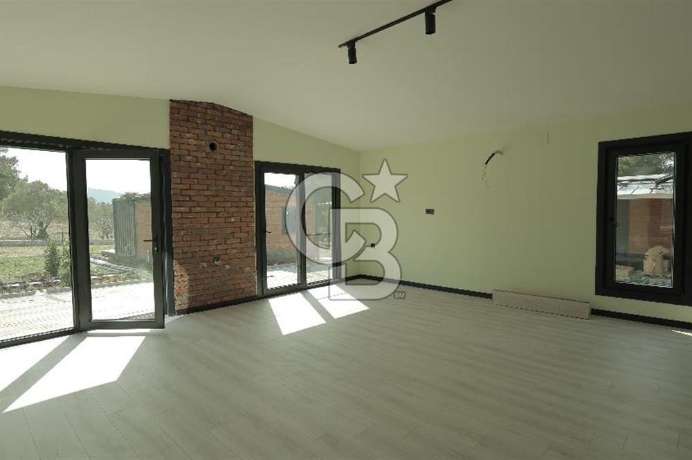 Bornova Yakaköy merkezi konumda; site içerisinde sıfır 97 m2 ...