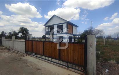 Menderes Cumaovası 373 M2 İçinde Dubleks Villa Bulunan  Tarla