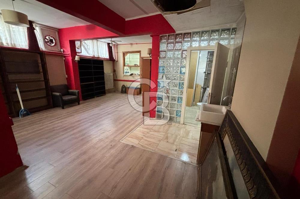 ESAT BAŞÇAVUŞ SOKAK'TA 100m2 SATILIK DÜKKAN