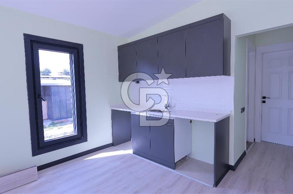 Bornova Yakaköy merkezi konumda; site içerisinde sıfır 97 m2 ...