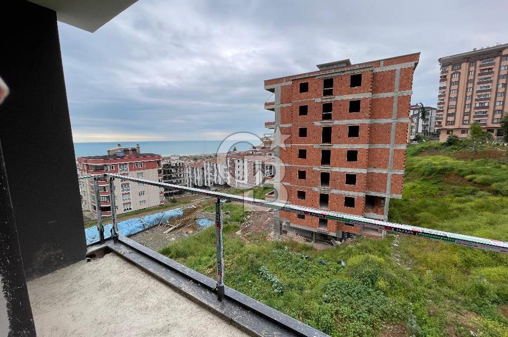 2 NOLU BEŞİRLİ'DE DENİZ MANZARALI MERKEZİ KONUMDA SATILIK DAİRE