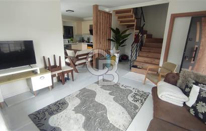 Menderes Cumaovası 373 M2 İçinde Dubleks Villa Bulunan  Tarla
