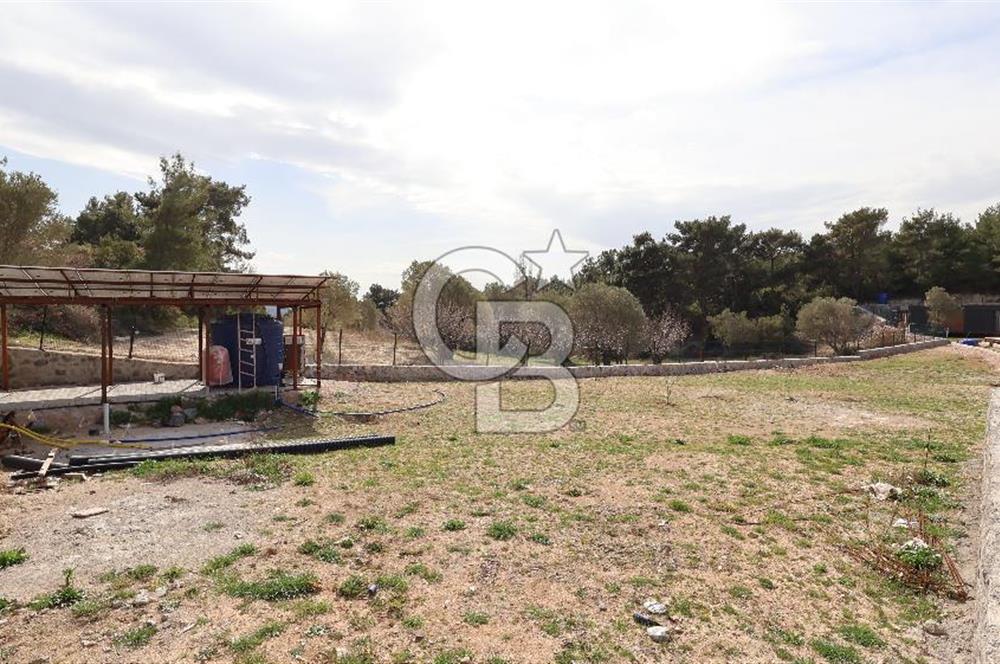 Bornova Yakaköy merkezi konumda; site içerisinde sıfır 97 m2 ...