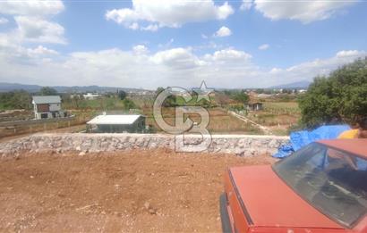 Menderes Cumaovası 373 M2 İçinde Dubleks Villa Bulunan  Tarla