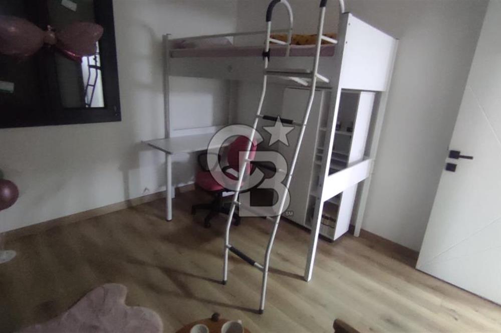 Menderes Cumaovası 373 M2 İçinde Dubleks Villa Bulunan  Tarla