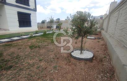 Menderes Cumaovası 373 M2 İçinde Dubleks Villa Bulunan  Tarla