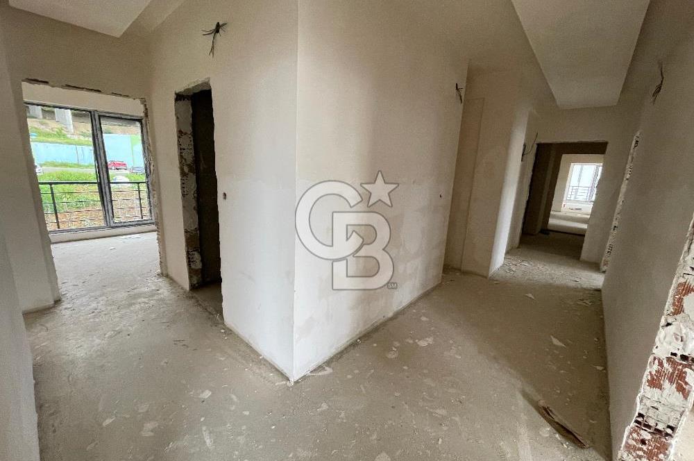 2 NOLU BEŞİRLİ'DE DENİZ MANZARALI MERKEZİ KONUMDA SATILIK DAİRE