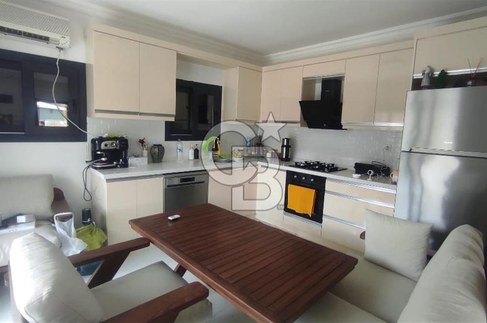 Menderes Cumaovası 373 M2 İçinde Dubleks Villa Bulunan  Tarla