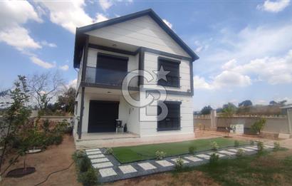 Menderes Cumaovası 373 M2 İçinde Dubleks Villa Bulunan  Tarla