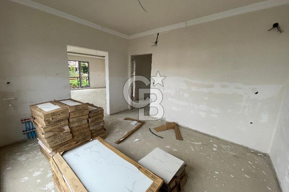 2 NOLU BEŞİRLİ'DE DENİZ MANZARALI MERKEZİ KONUMDA SATILIK DAİRE
