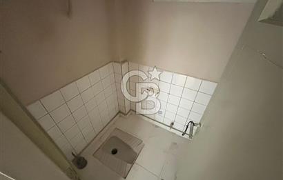 İzmir Caddesi Üzerinde Satılık 2+1 Daire