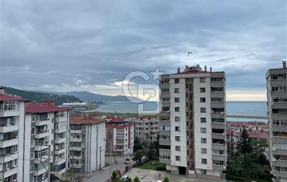 2 NOLU BEŞİRLİ'DE DENİZ MANZARALI MERKEZİ KONUMDA SATILIK DAİRE