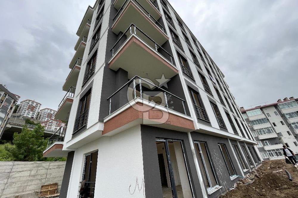 2 NOLU BEŞİRLİ'DE DENİZ MANZARALI MERKEZİ KONUMDA SATILIK DAİRE